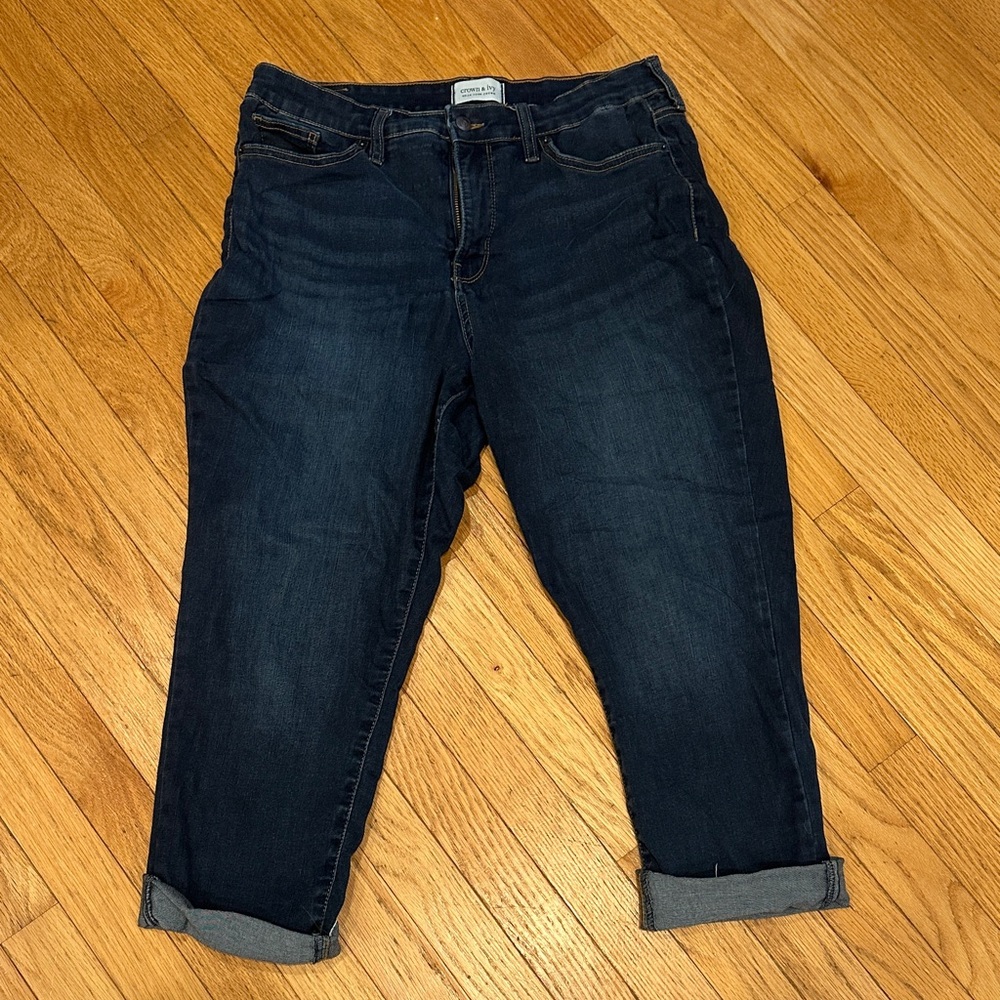 Crown & Ivy Dark Blue Ankle Jeans